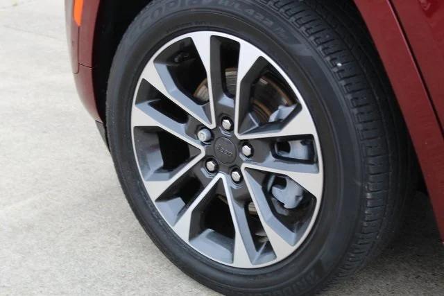 2022 Jeep Grand Cherokee Overland 4x4
