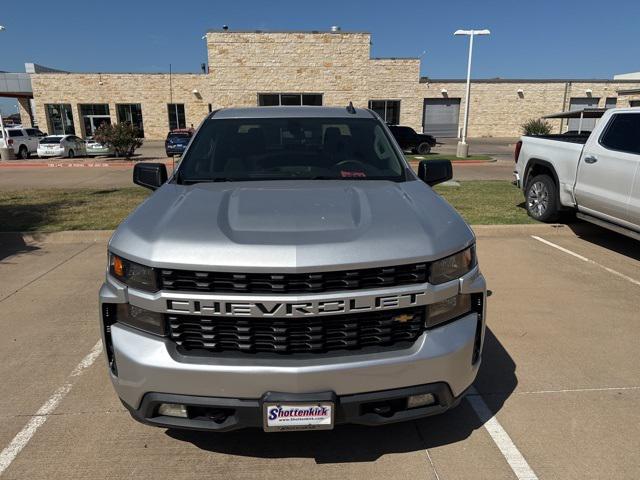 2020 Chevrolet Silverado 1500 2WD Crew Cab Short Bed Custom