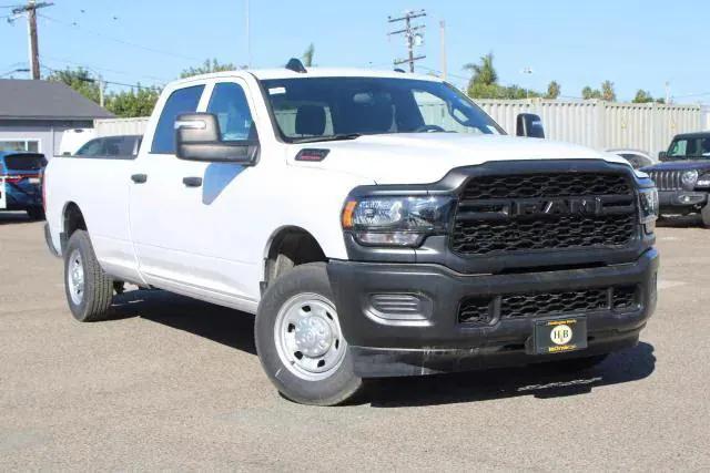 2023 RAM 2500 Tradesman Crew Cab 4x2 8 Box