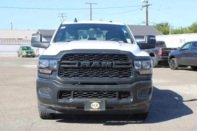 2023 RAM 2500 Tradesman Crew Cab 4x2 8 Box
