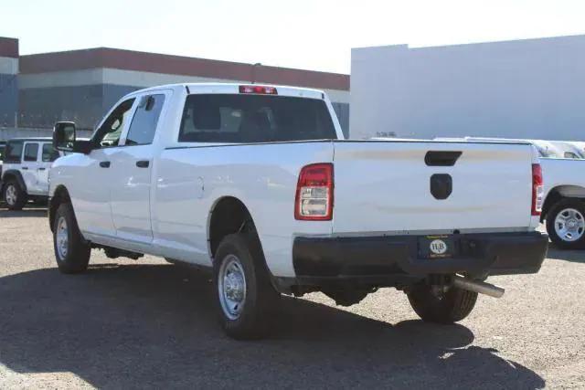 2023 RAM 2500 Tradesman Crew Cab 4x2 8 Box