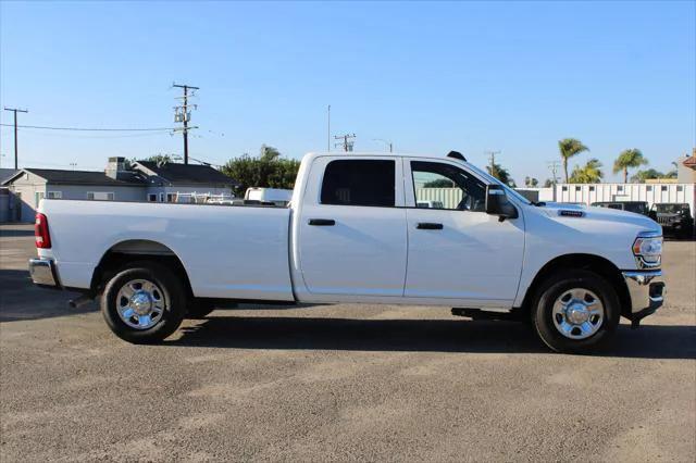 2023 RAM 2500 Tradesman Crew Cab 4x2 8 Box