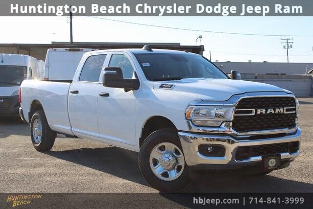 2023 RAM 2500 Tradesman Crew Cab 4x2 8 Box
