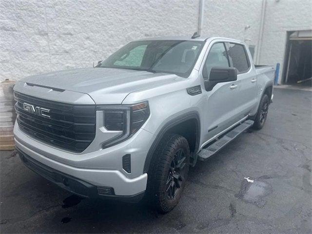 2022 GMC Sierra 1500 4WD Crew Cab Short Box Elevation with 3SB