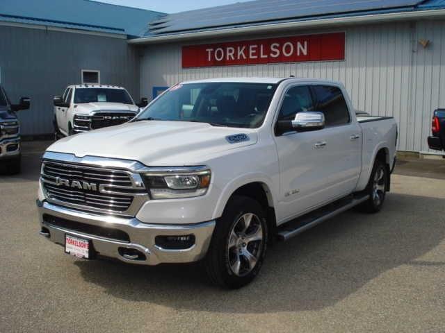 2019 RAM 1500 Laramie Crew Cab 4x4 57 Box