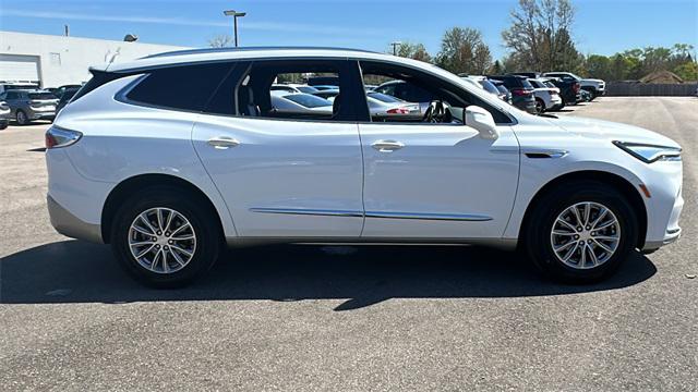 Used 2022 Buick Enclave For Sale in Waterford Twp, MI