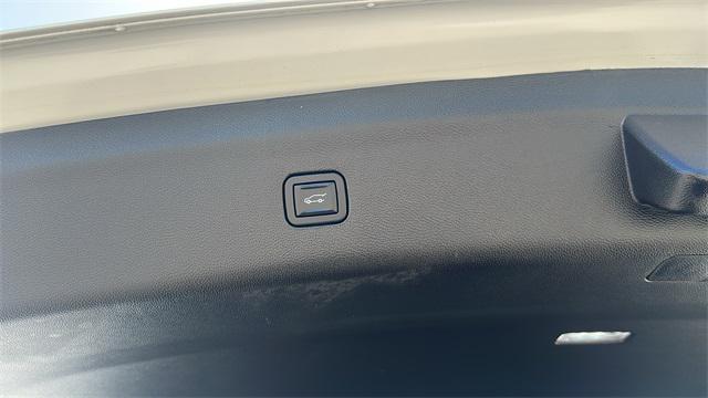 Used 2022 Buick Enclave For Sale in Waterford Twp, MI