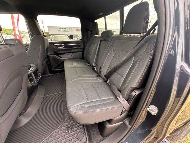 2025 Ram 1500 Big Horn Crew Cab 4x4 5'7" Box