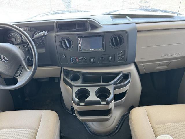 2018 Ford E-350 Cutaway Unknown