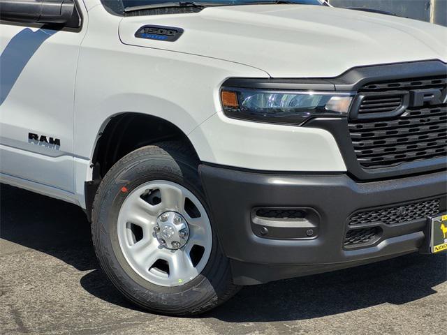 2025 RAM Ram 1500 RAM 1500 TRADESMAN CREW CAB 4X4 57 BOX