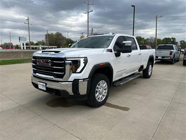 2024 GMC Sierra 3500HD 4WD Crew Cab Long Bed SLT