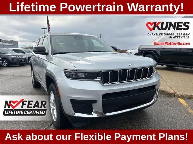 2023 Jeep Grand Cherokee L Laredo 4x4