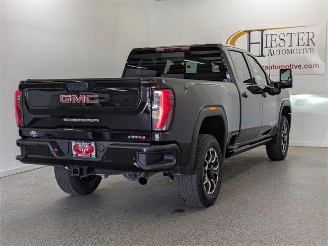 2024 GMC Sierra 2500HD 4WD Crew Cab Standard Bed AT4