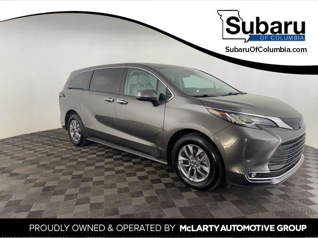 2023 Toyota Sienna XLE