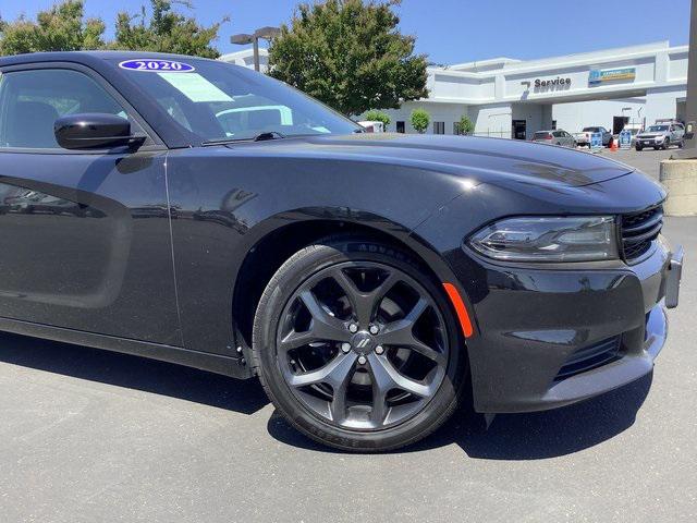 2020 Dodge Charger SXT RWD