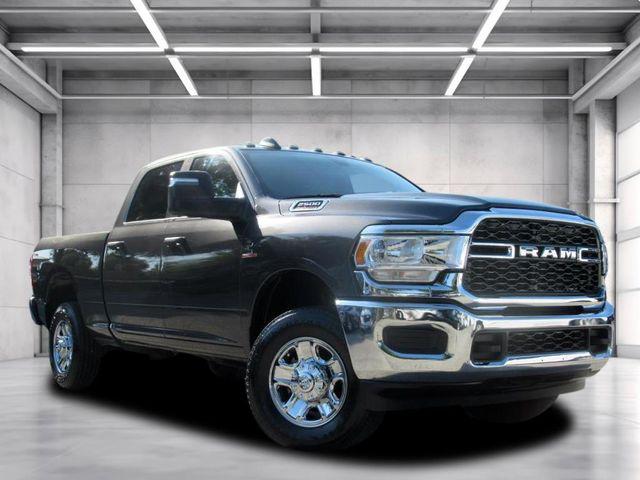 2023 RAM 2500 Tradesman Crew Cab 4x4 64 Box