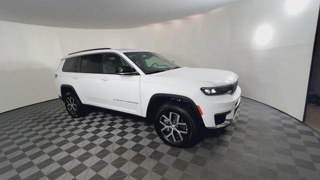 2025 Jeep Grand Cherokee GRAND CHEROKEE L LIMITED 4X2