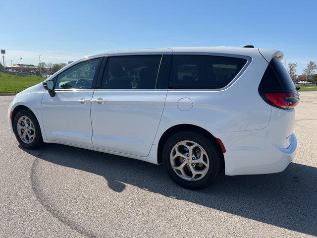 2024 Chrysler Pacifica Limited