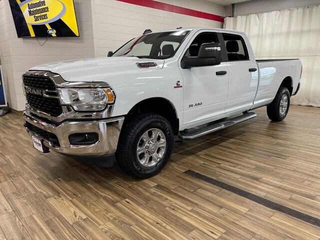 2024 RAM 3500 Big Horn Crew Cab 4x4 8 Box