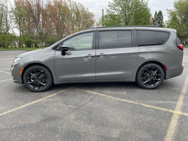 2025 Chrysler Pacifica PACIFICA LIMITED