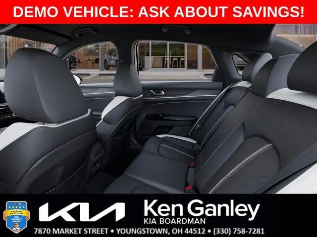 2025 Kia K5 GT-Line