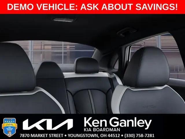 2025 Kia K5 GT-Line