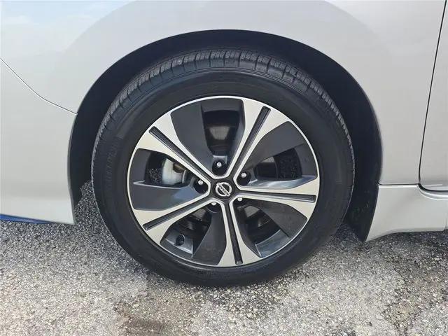 2021 Nissan LEAF SL PLUS 62 kWh