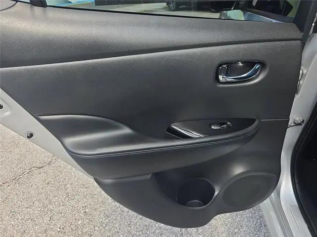 2021 Nissan LEAF SL PLUS 62 kWh