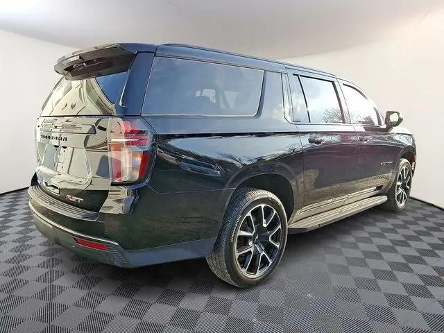 2021 Chevrolet Suburban 4WD RST