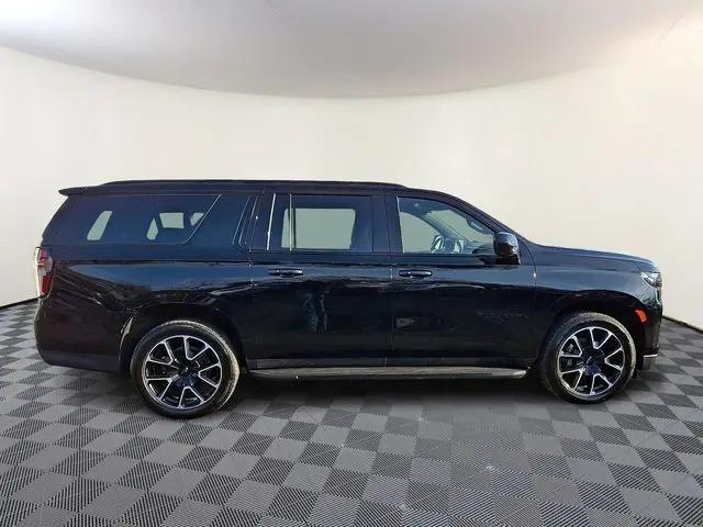 2021 Chevrolet Suburban 4WD RST