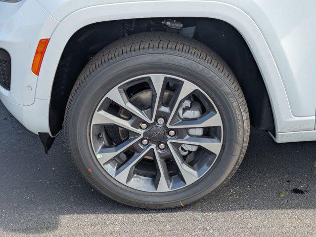 2025 Jeep Grand Cherokee Overland 4x4