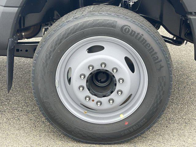 2025 Ford F-450 XL