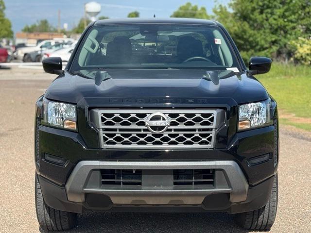 2024 Nissan Frontier Crew Cab SV 4x2
