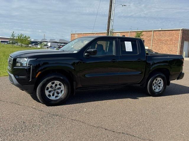 2024 Nissan Frontier Crew Cab SV 4x2