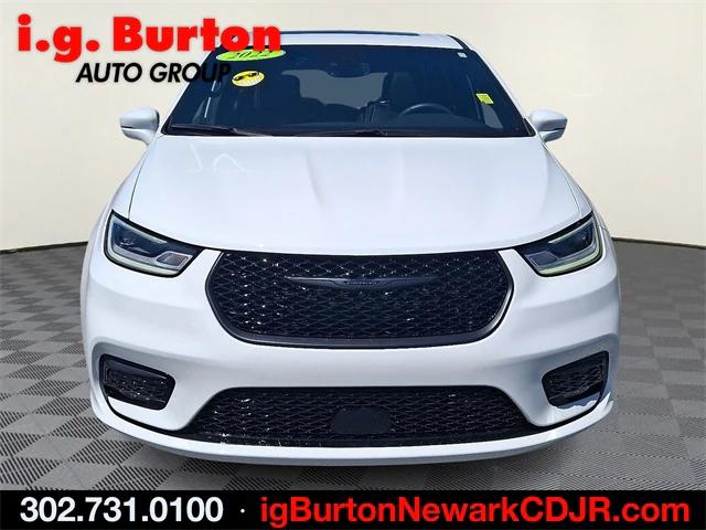 2022 Chrysler Pacifica Hybrid Limited