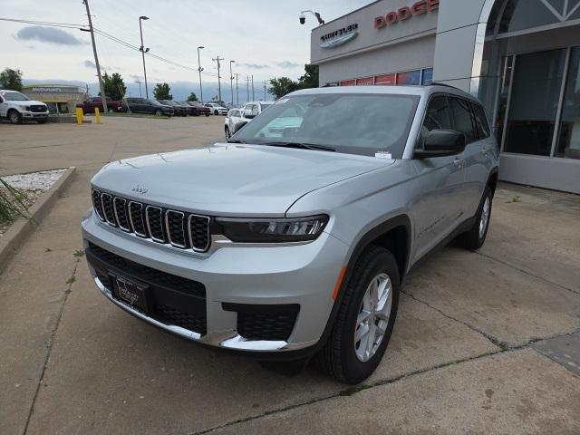 2025 Jeep Grand Cherokee GRAND CHEROKEE L LAREDO X 4X4