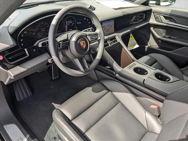 2025 Porsche Taycan 4