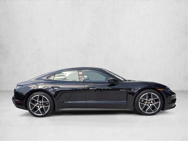 2025 Porsche Taycan 4
