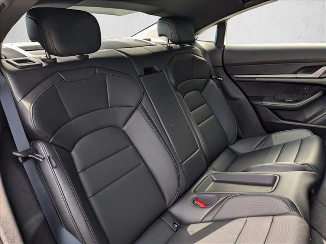 2025 Porsche Taycan 4
