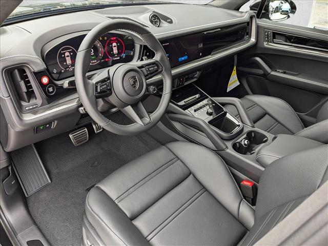2025 Porsche Cayenne E-Hybrid Turbo