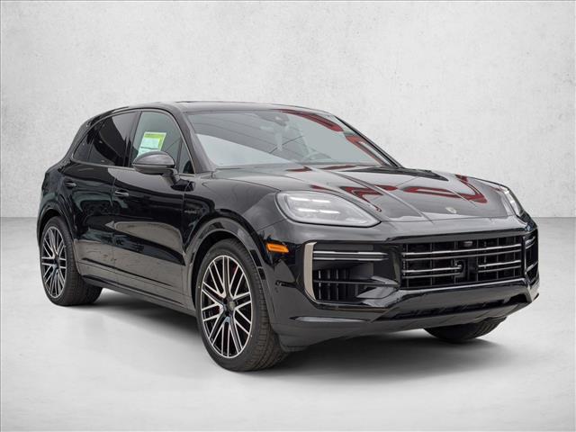 2025 Porsche Cayenne E-Hybrid Turbo