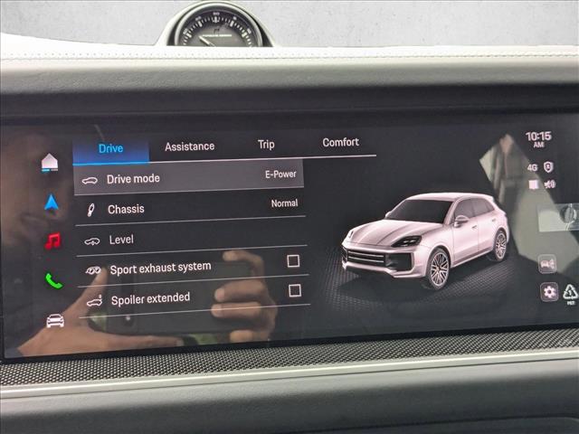 2025 Porsche Cayenne E-Hybrid Turbo