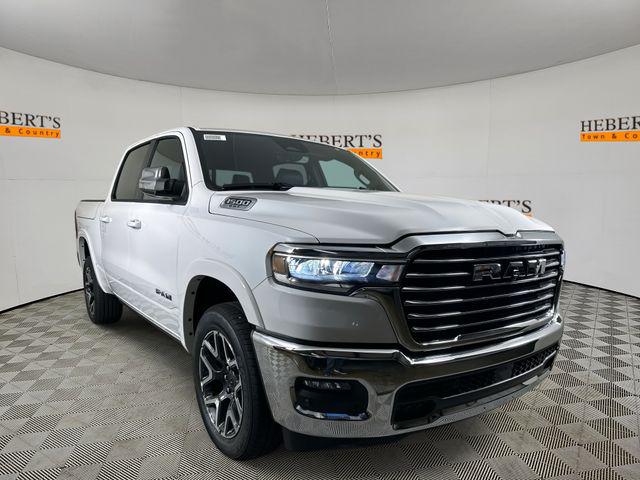 2025 RAM Ram 1500 RAM 1500 LARAMIE CREW CAB 4X2 57 BOX