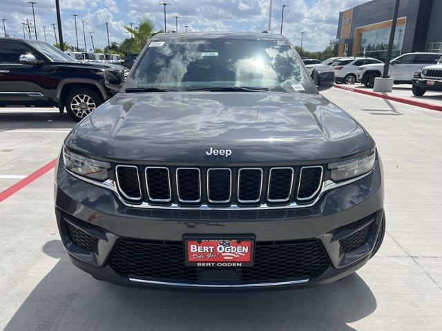 2025 Jeep Grand Cherokee GRAND CHEROKEE LAREDO X 4X2