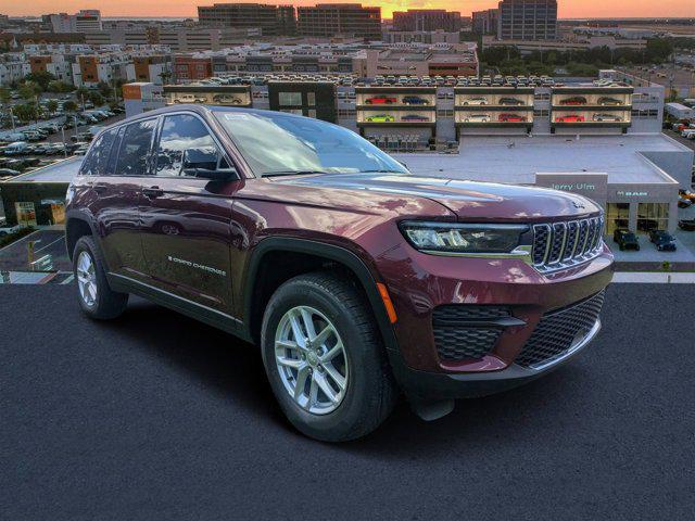 2025 Jeep Grand Cherokee GRAND CHEROKEE LAREDO X 4X2