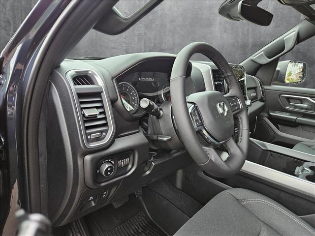 2025 RAM Ram 1500 RAM 1500 LONE STAR CREW CAB 4X2 57 BOX