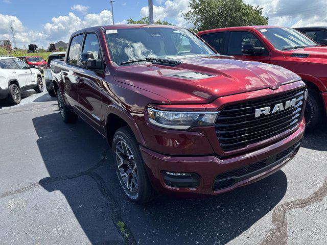 2025 RAM Ram 1500 RAM 1500 LARAMIE CREW CAB 4X4 57 BOX