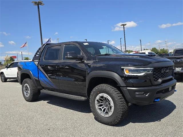 2025 RAM Ram 1500 RAM 1500 RHO CREW CAB 4X4 57 BOX