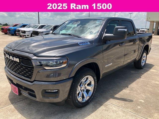 2025 RAM Ram 1500 RAM 1500 LONE STAR CREW CAB 4X2 57 BOX