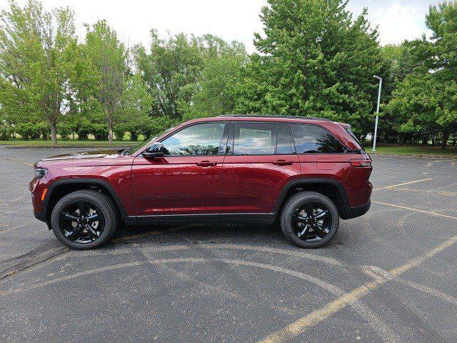 2025 Jeep Grand Cherokee GRAND CHEROKEE ALTITUDE X 4X4